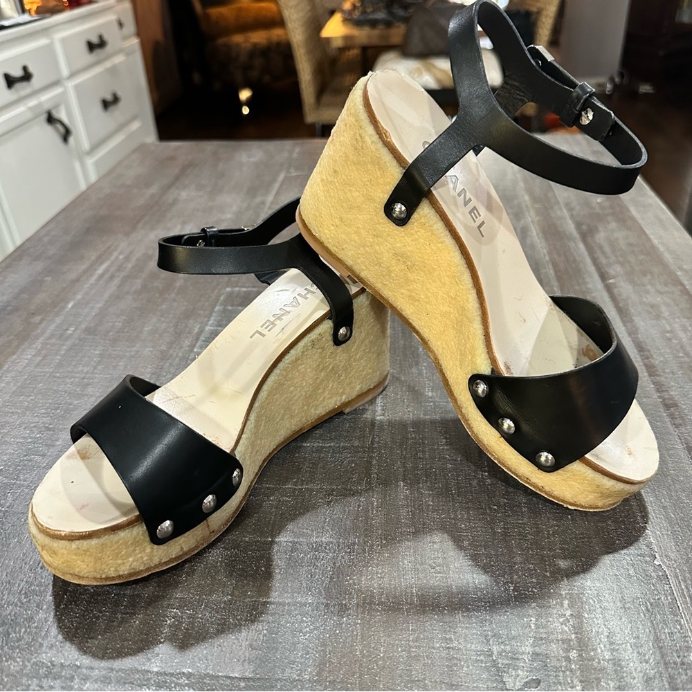 Chanel Black Women's Sandals